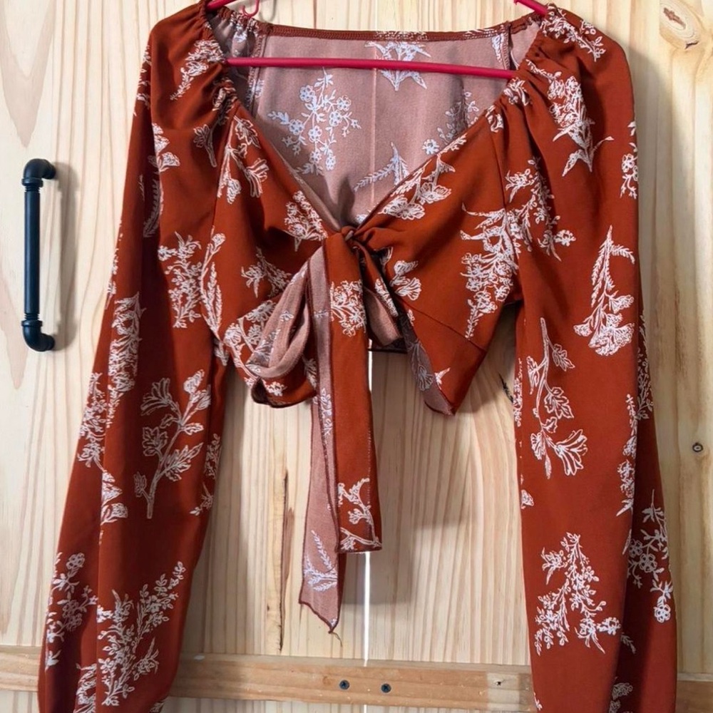 Romwe Floral Tie-Front Blouse